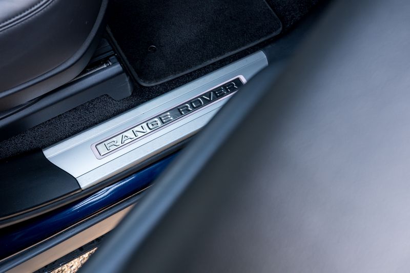 Land Rover Range Rover P400e Westminster