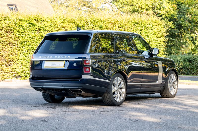 Land Rover Range Rover P400e Westminster