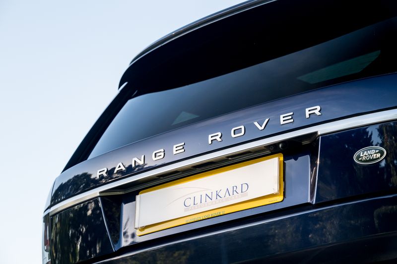 Land Rover Range Rover P400e Westminster