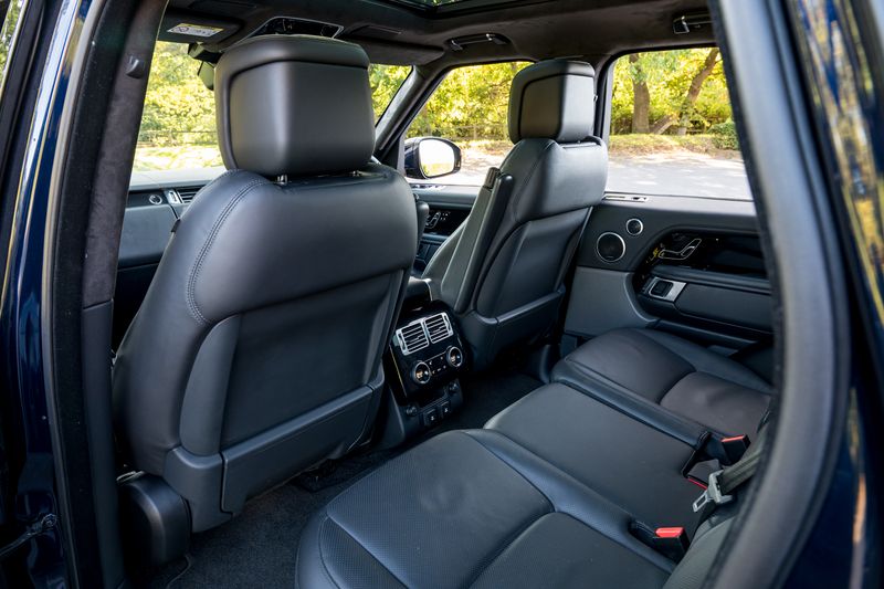 Land Rover Range Rover P400e Westminster