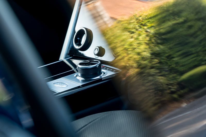 Land Rover Range Rover P400e Westminster