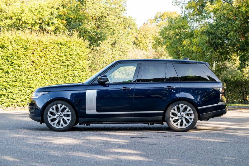 Land Rover Range Rover P400e Westminster