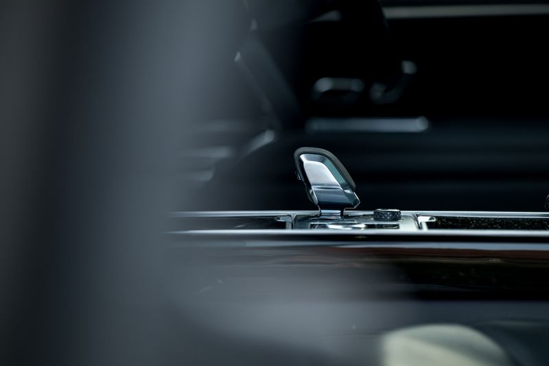 Range Rover P530 Autobiography  LWB 7 Seat