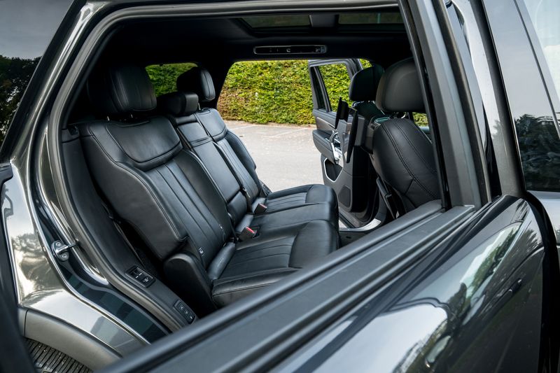 Range Rover P530 Autobiography  LWB 7 Seat