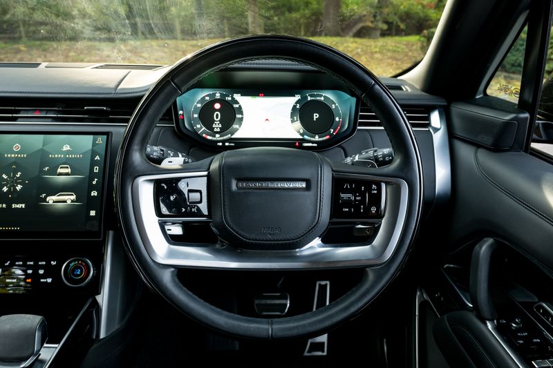 Range Rover P530 Autobiography  LWB 7 Seat