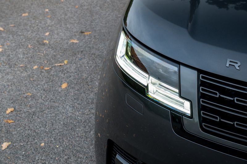 Range Rover P530 Autobiography  LWB 7 Seat