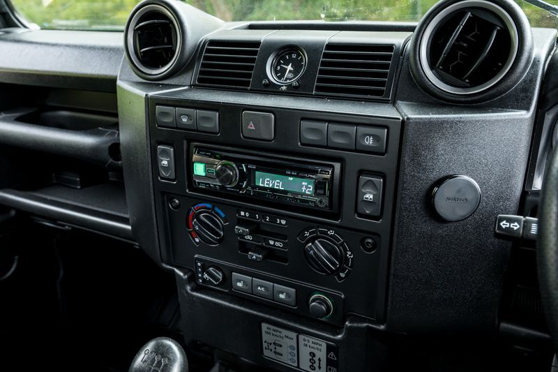 Land Rover Defender 90 2.4 XS Station Wagon Soft Top Conversion