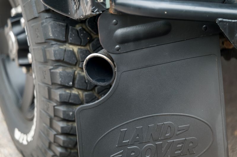 Land Rover Defender 90 2.4 XS Station Wagon Soft Top Conversion