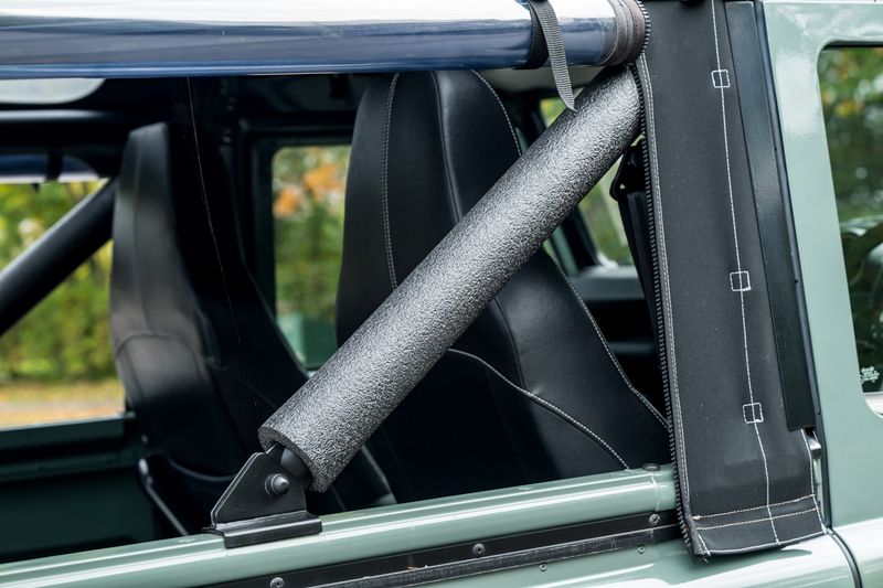 Land Rover Defender 90 2.4 XS Station Wagon Soft Top Conversion