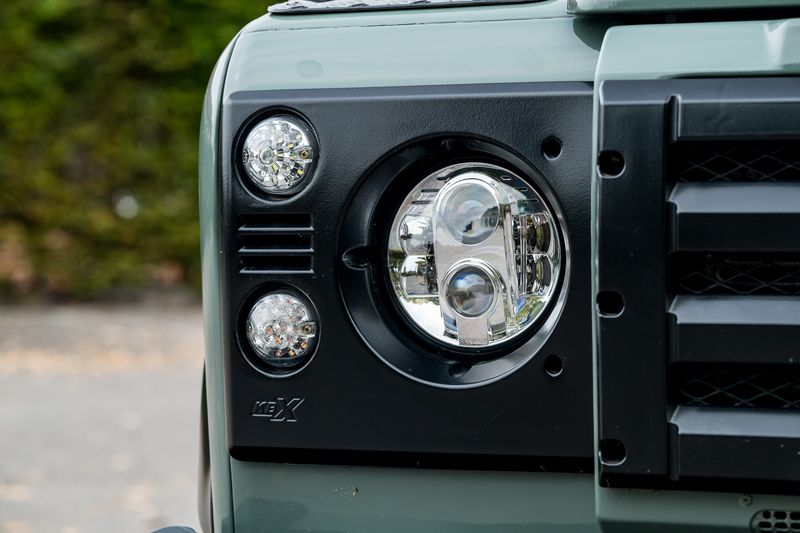 Land Rover Defender 90 2.4 XS Station Wagon Soft Top Conversion