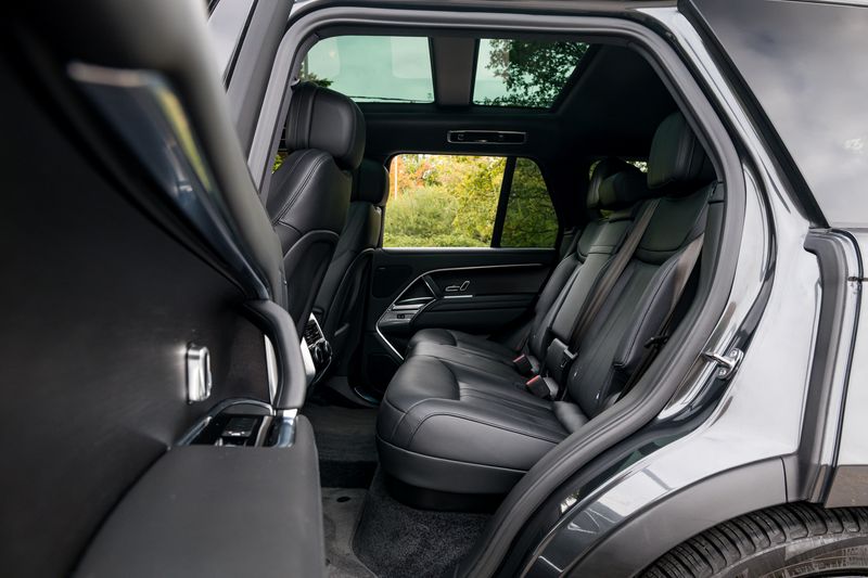 Land Rover Range Rover 3.0 D350 MHEV SE