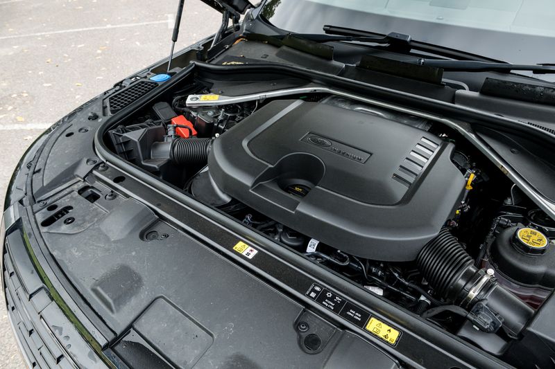 Land Rover Range Rover 3.0 D350 MHEV SE