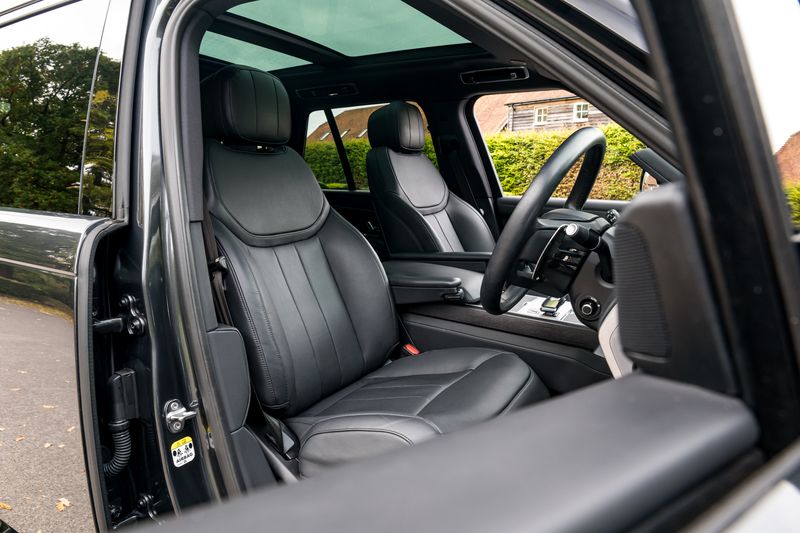 Land Rover Range Rover 3.0 D350 MHEV SE