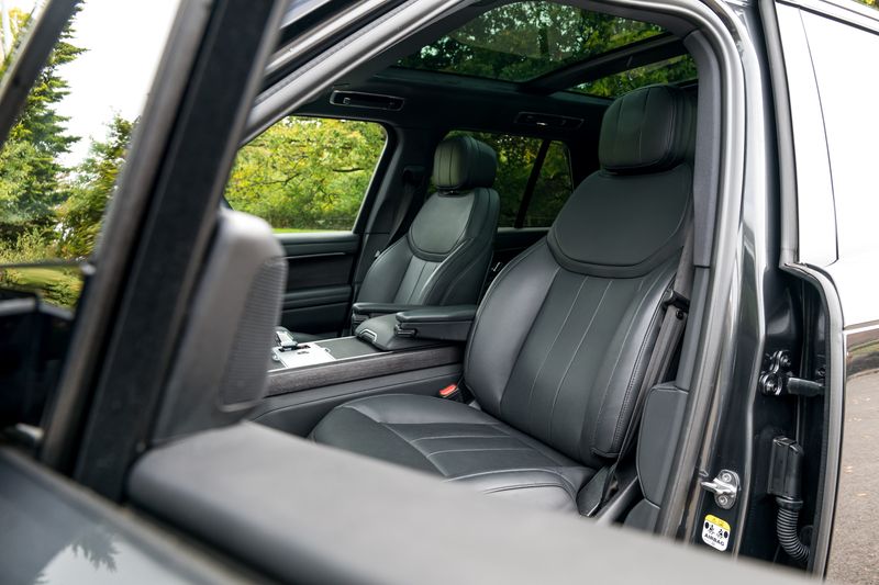 Land Rover Range Rover 3.0 D350 MHEV SE