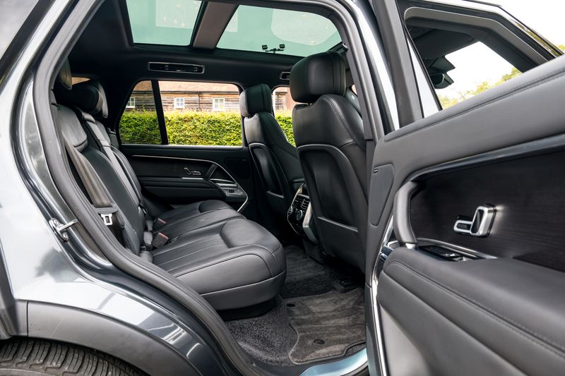 Land Rover Range Rover 3.0 D350 MHEV SE