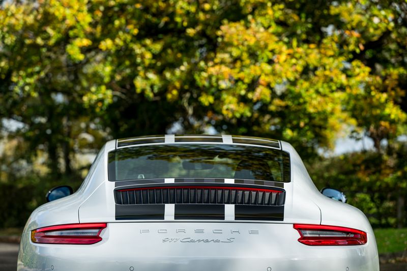 Porsche 911 (991) Carrera S Endurance Race Edition