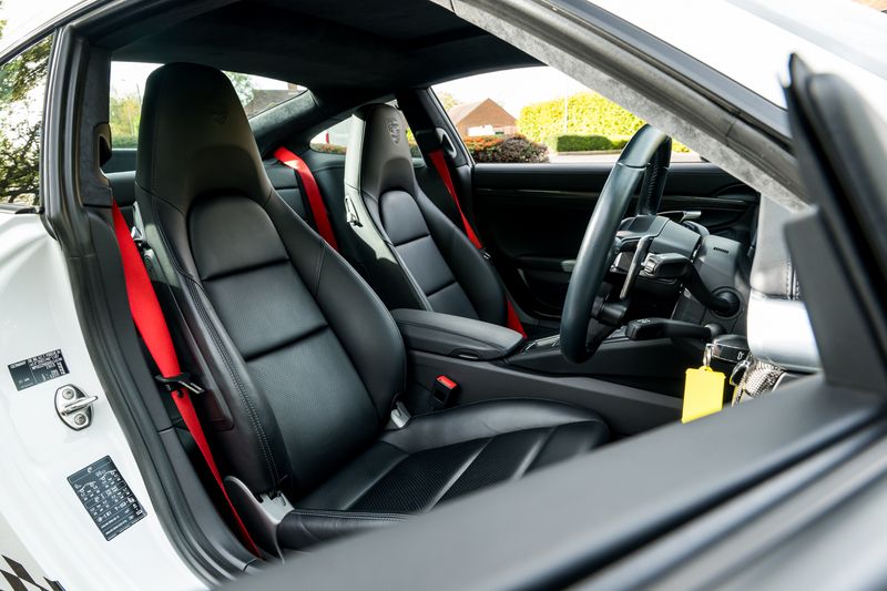 Porsche 911 (991) Carrera S Endurance Race Edition