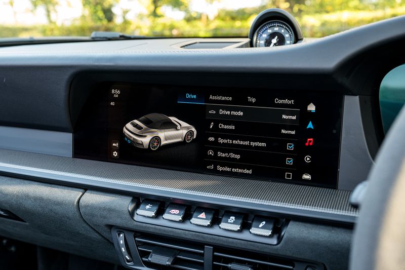 Porsche 911 (992.2) 3.6 T hybrid GTS PDK **VAT Q**