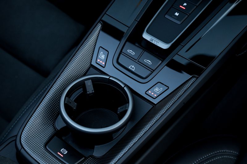 Porsche 911 (992.2) 3.6 T hybrid GTS PDK **VAT Q**