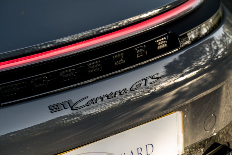 Porsche 911 (992.2) 3.6 T hybrid GTS PDK **VAT Q**