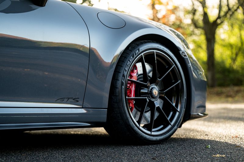 Porsche 911 (992.2) 3.6 T hybrid GTS PDK **VAT Q**