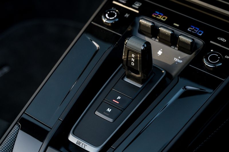 Porsche 911 (992.2) 3.6 T hybrid GTS PDK **VAT Q**