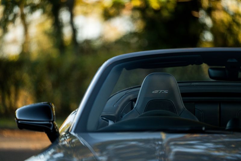 Porsche 911 (992.2) 3.6 T hybrid GTS PDK **VAT Q**