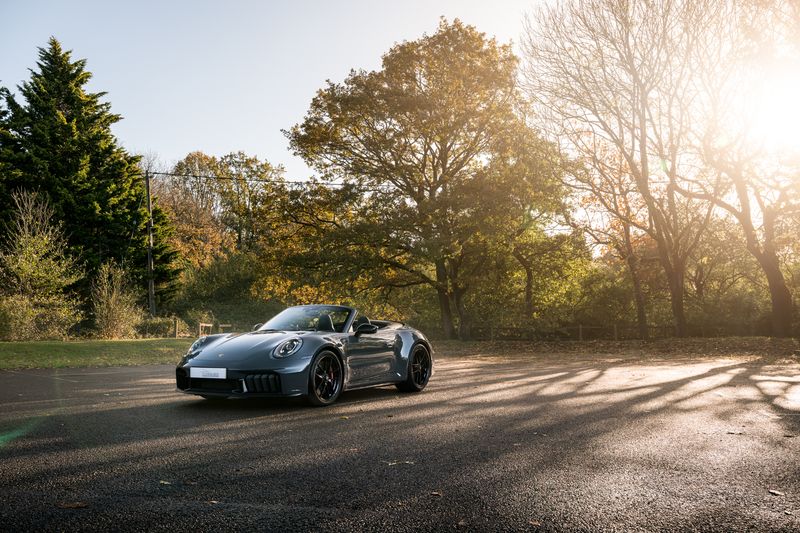 Porsche 911 (992.2) 3.6 T hybrid GTS PDK **VAT Q**