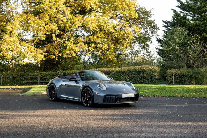 Porsche 911 (992.2) 3.6 T hybrid GTS PDK **VAT Q**