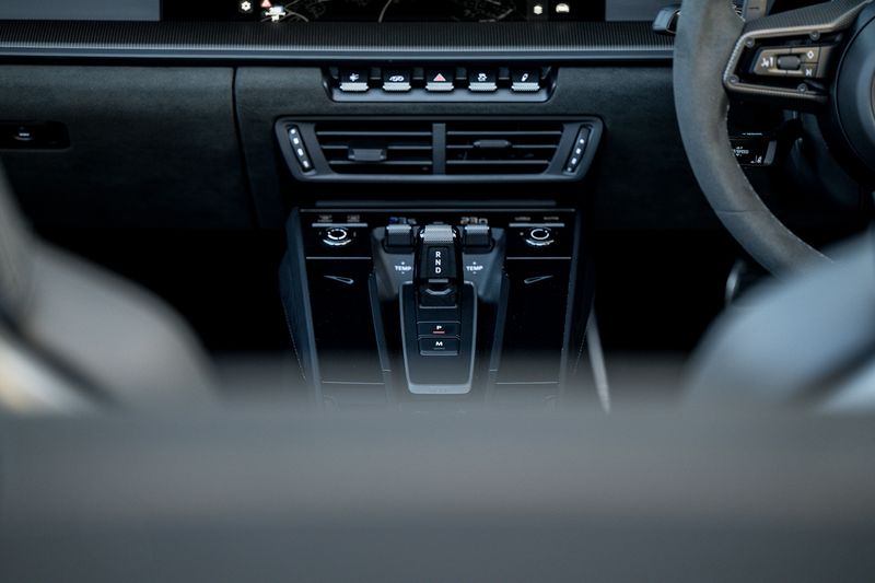 Porsche 911 (992.2) 3.6 T hybrid GTS PDK **VAT Q**