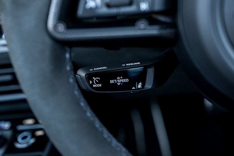 Porsche 911 (992.2) 3.6 T hybrid GTS PDK **VAT Q**