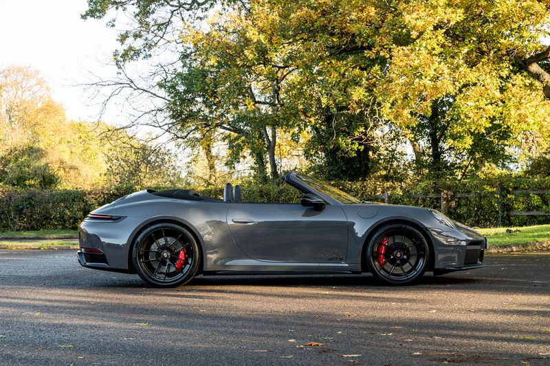 Porsche 911 (992.2) 3.6 T hybrid GTS PDK **VAT Q**