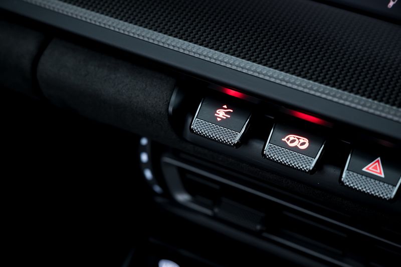 Porsche 911 (992) Carrera 4 GTS PDK Convertible