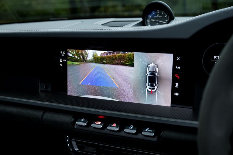 Porsche 911 (992) Carrera 4 GTS PDK Convertible