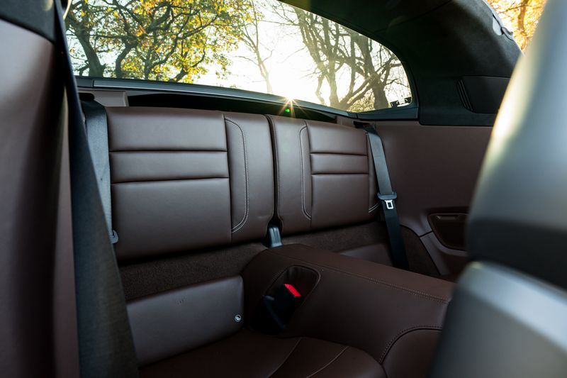 Porsche 911 (992) 4 Targa PDK 4WD