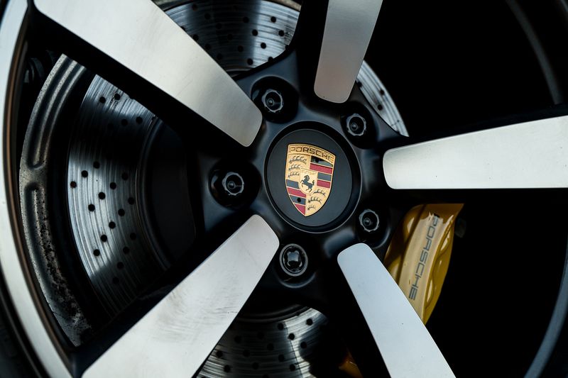 Porsche 911 (992) 4 Targa PDK 4WD