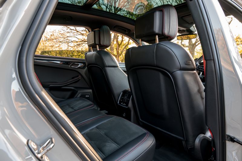 Porsche Macan 2.9T V6 GTS PDK 4WD