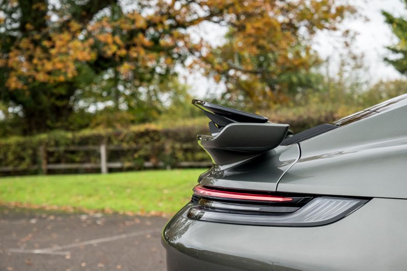 Porsche 911 (992) Turbo S Coupe PDK 4WD