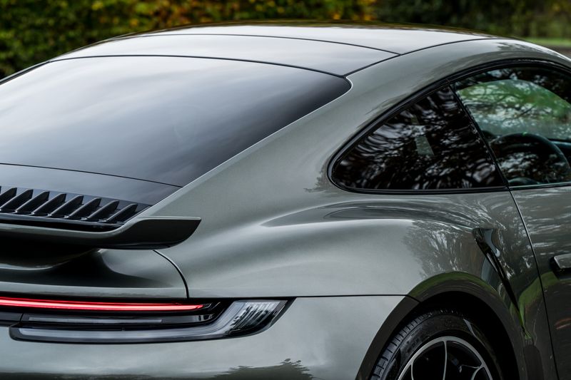 Porsche 911 (992) Turbo S Coupe PDK 4WD