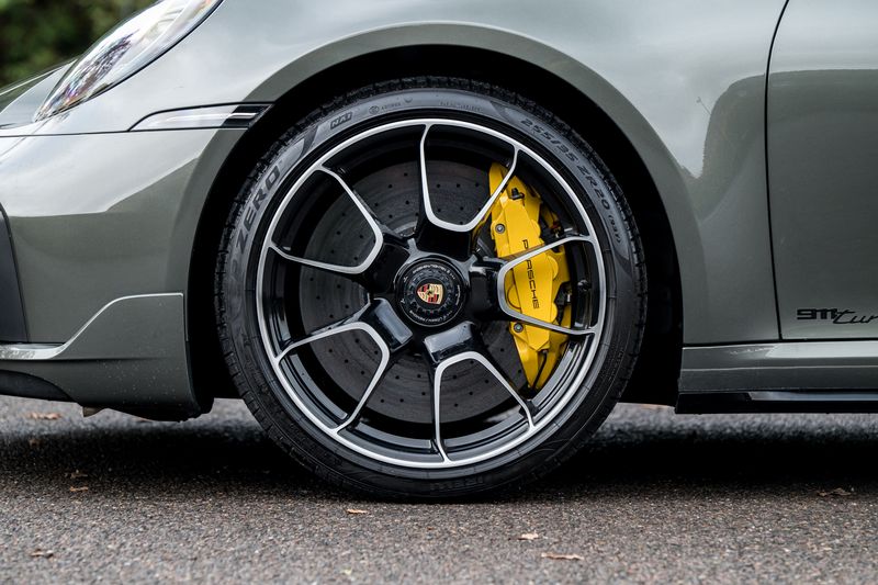 Porsche 911 (992) Turbo S Coupe PDK 4WD