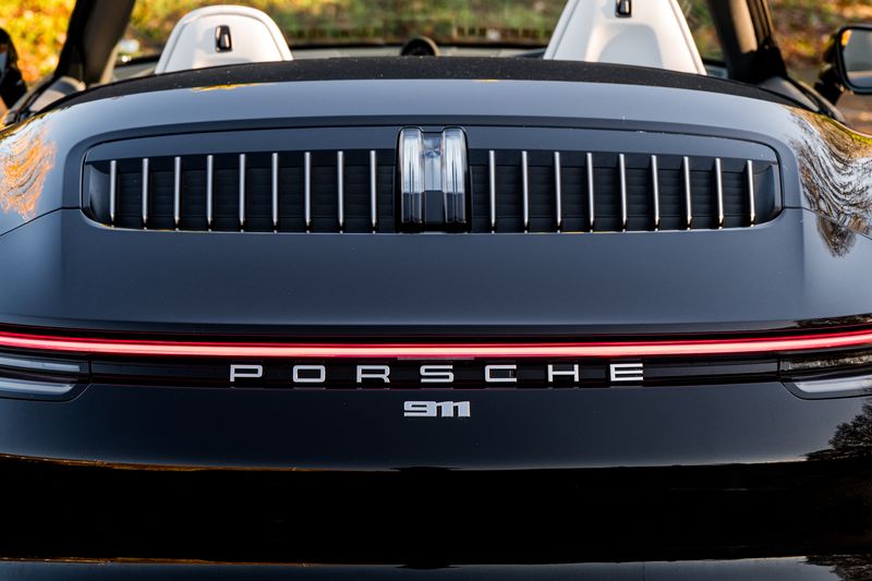 Porsche 911 (992) Carrera 4 PDK