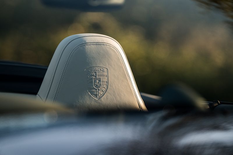 Porsche 911 (992) Carrera 4 PDK