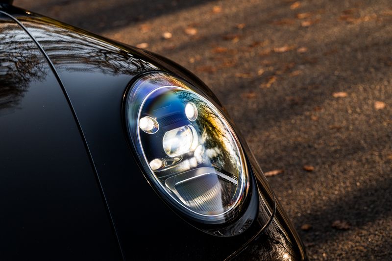 Porsche 911 (992) Carrera 4 PDK