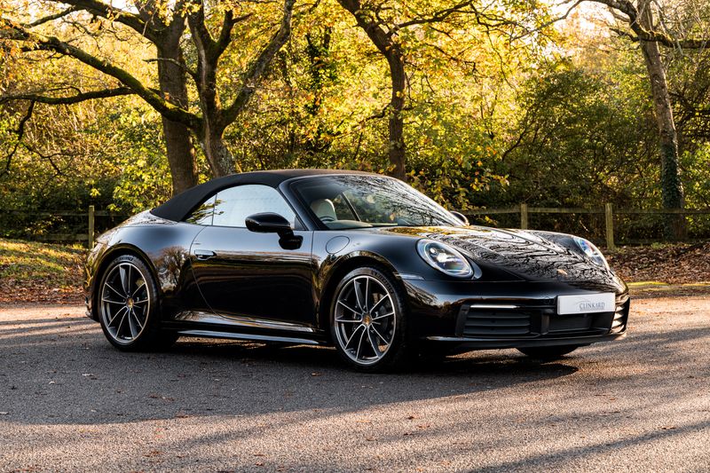 Porsche 911 (992) Carrera 4 PDK