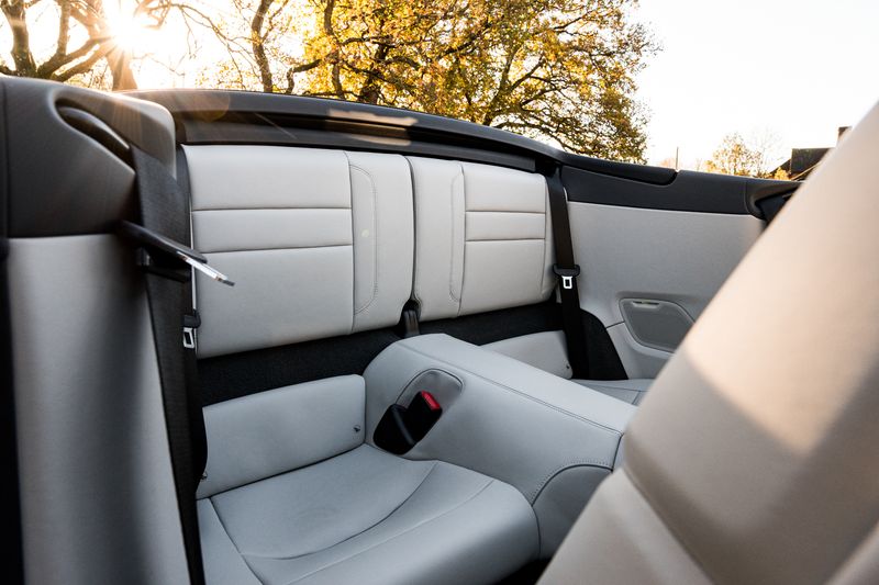 Porsche 911 (992) Carrera 4 PDK