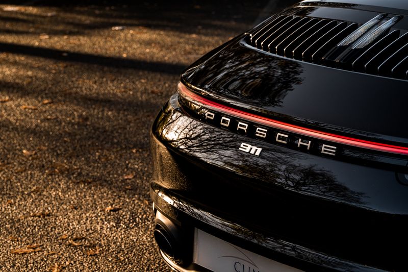 Porsche 911 (992) Carrera 4 PDK