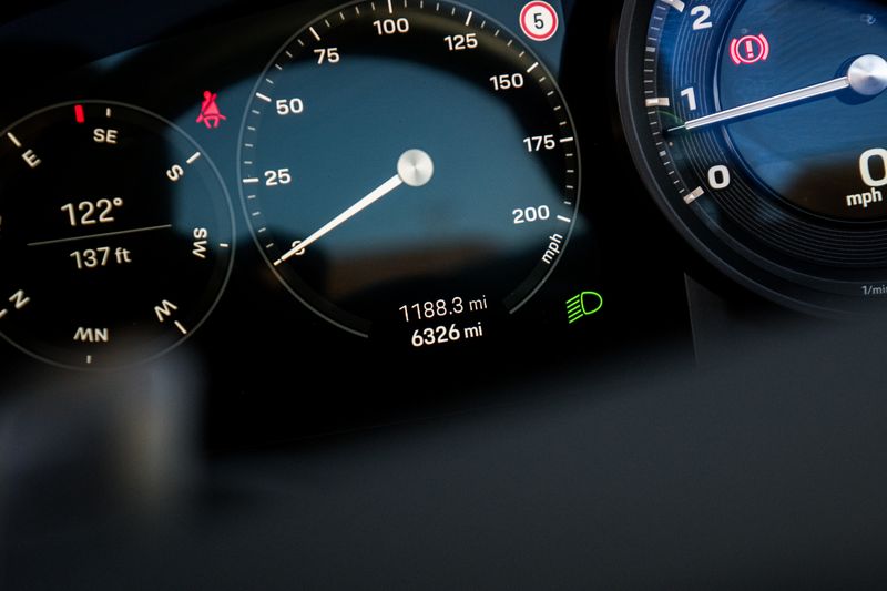 Porsche 911 (992) Carrera 4 PDK