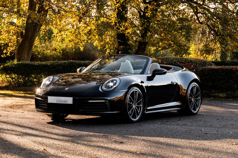 Porsche 911 (992) Carrera 4 PDK