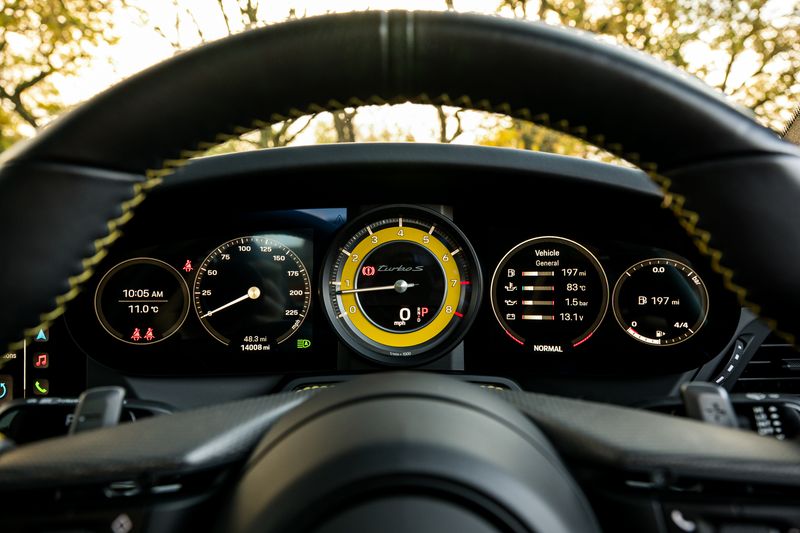 Porsche 911 (992) Turbo S Coupe PDK