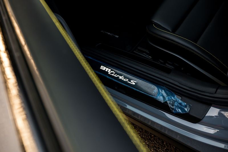 Porsche 911 (992) Turbo S Coupe PDK